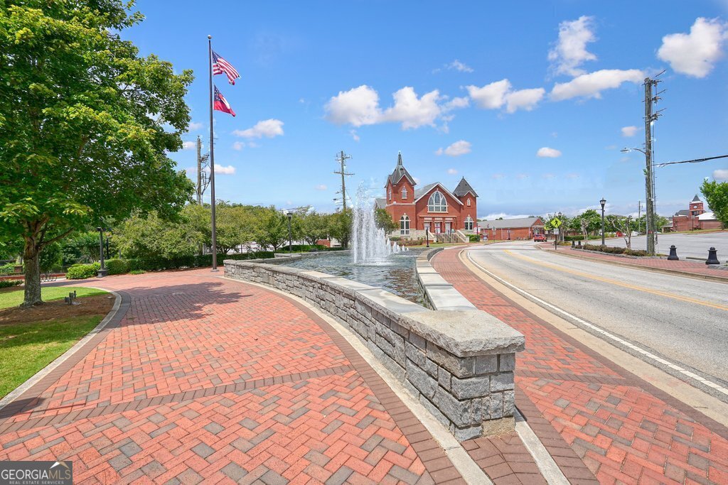 131 Veterans Drive