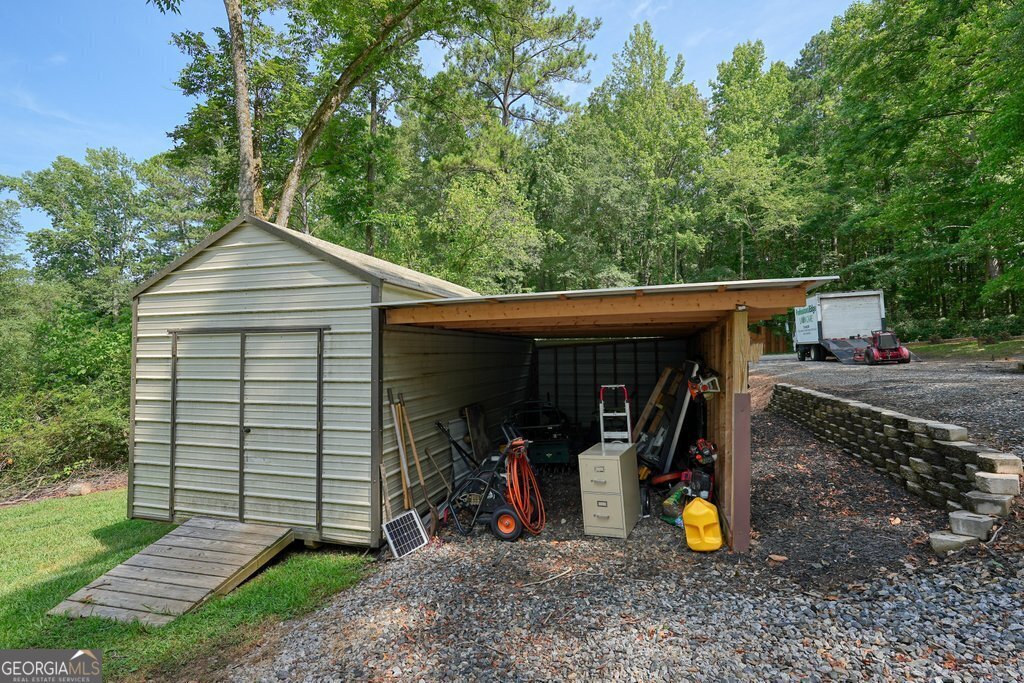 131 Veterans Drive