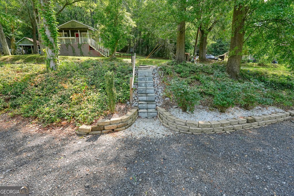 131 Veterans Drive
