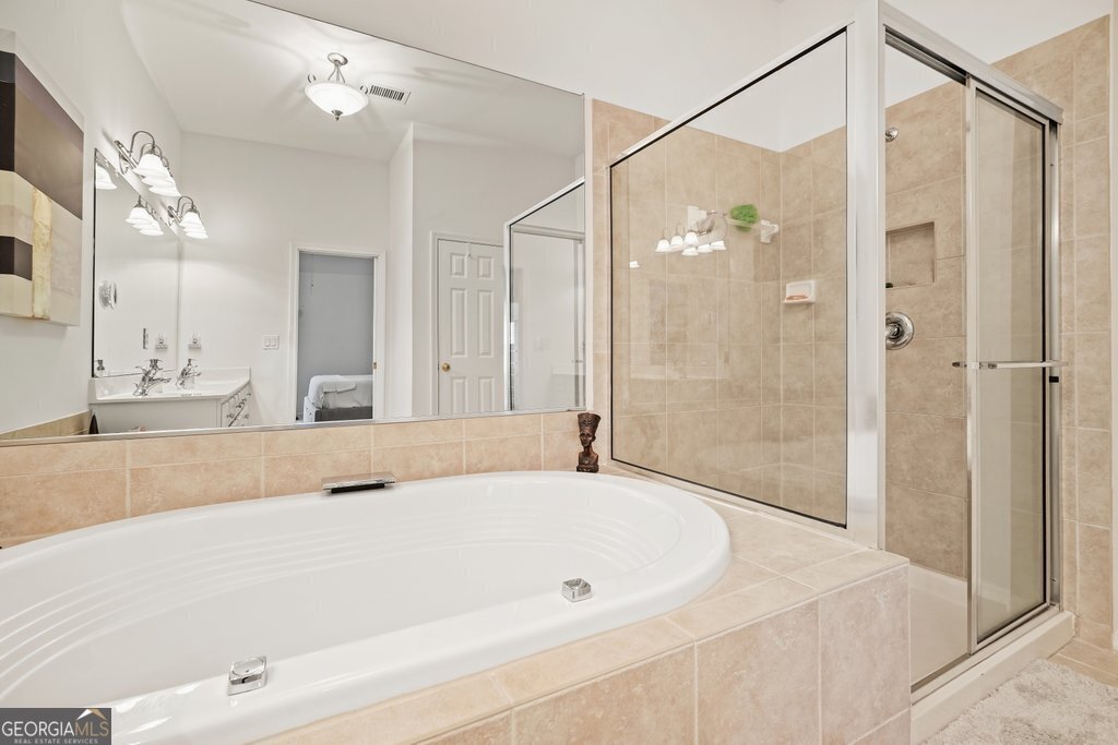 3604 WATERS EDGE Trail