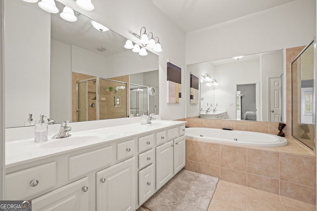 3604 WATERS EDGE Trail