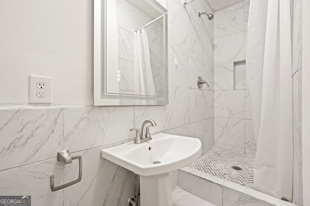 3604 WATERS EDGE Trail