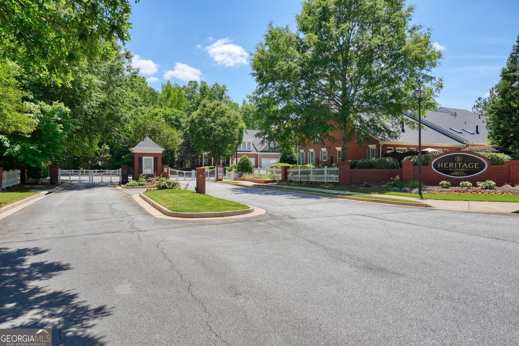 3604 WATERS EDGE Trail