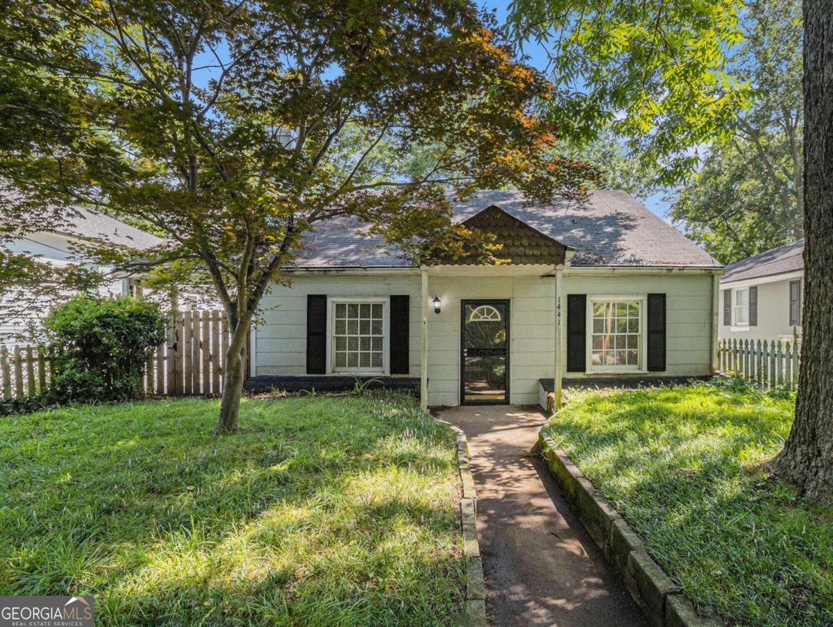 1441 Meridian Street SE