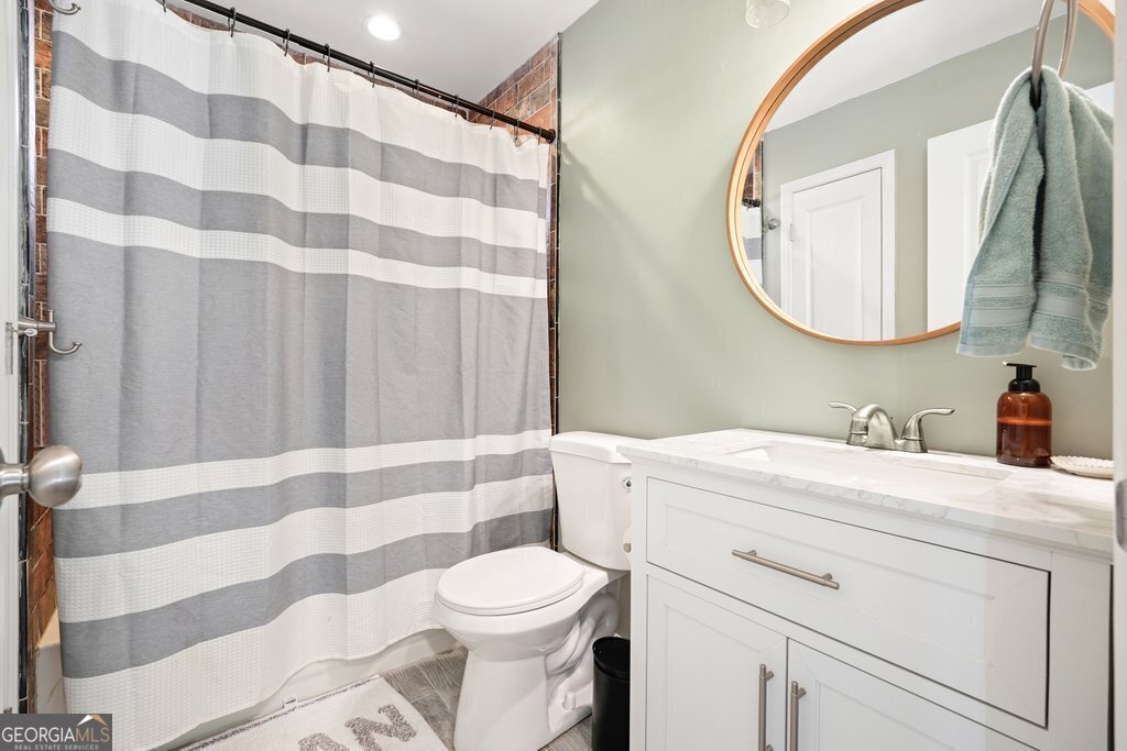 1750 Latour Drive NE