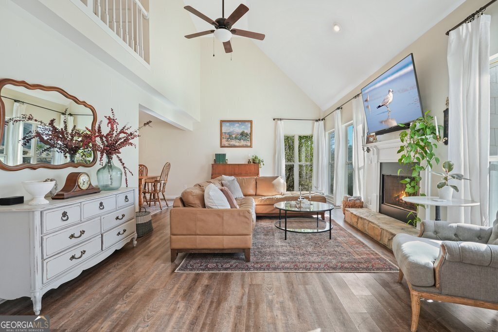 1750 Latour Drive NE