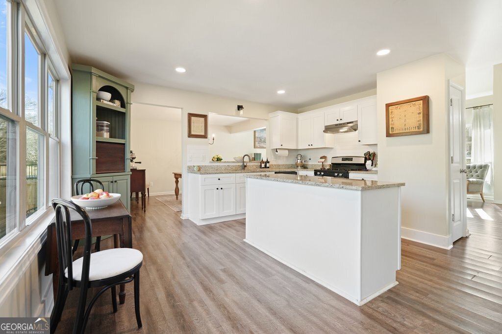 1750 Latour Drive NE