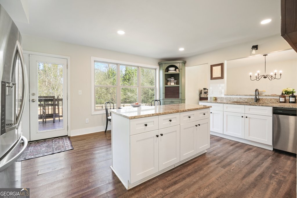 1750 Latour Drive NE