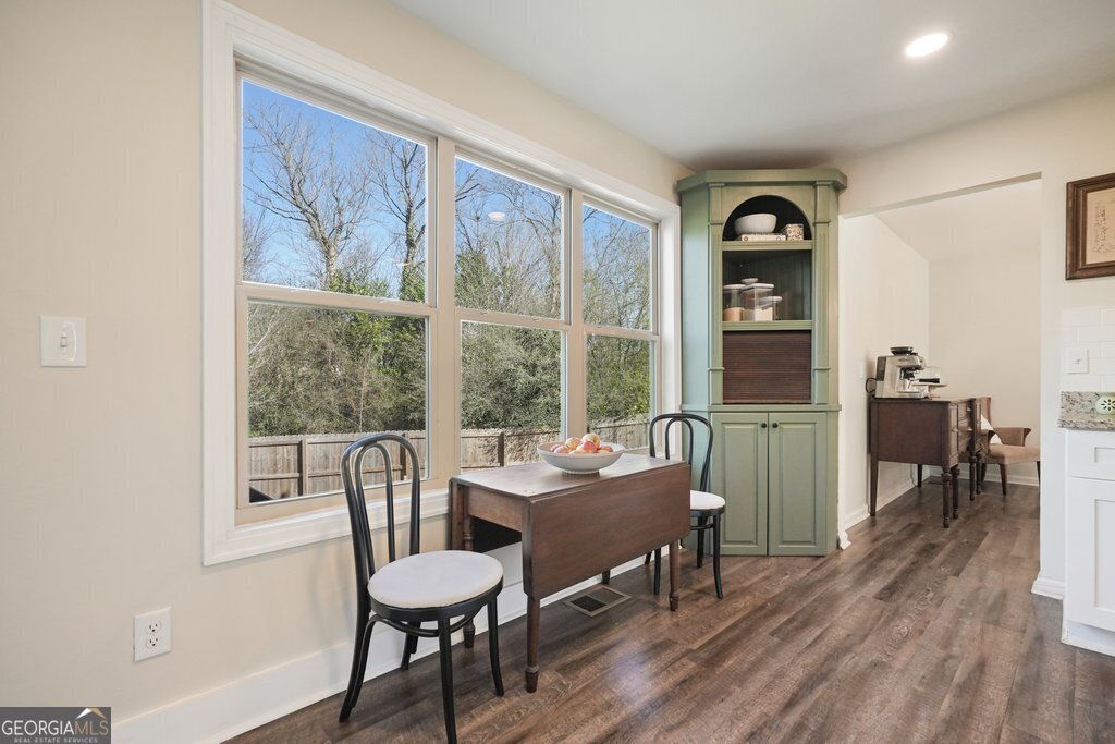 1750 Latour Drive NE