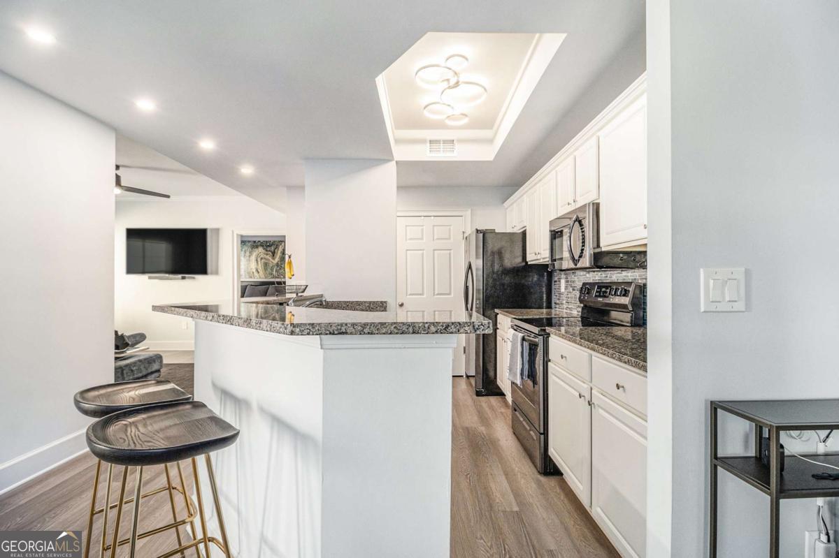 2700 Pine Tree Road NE # 3001