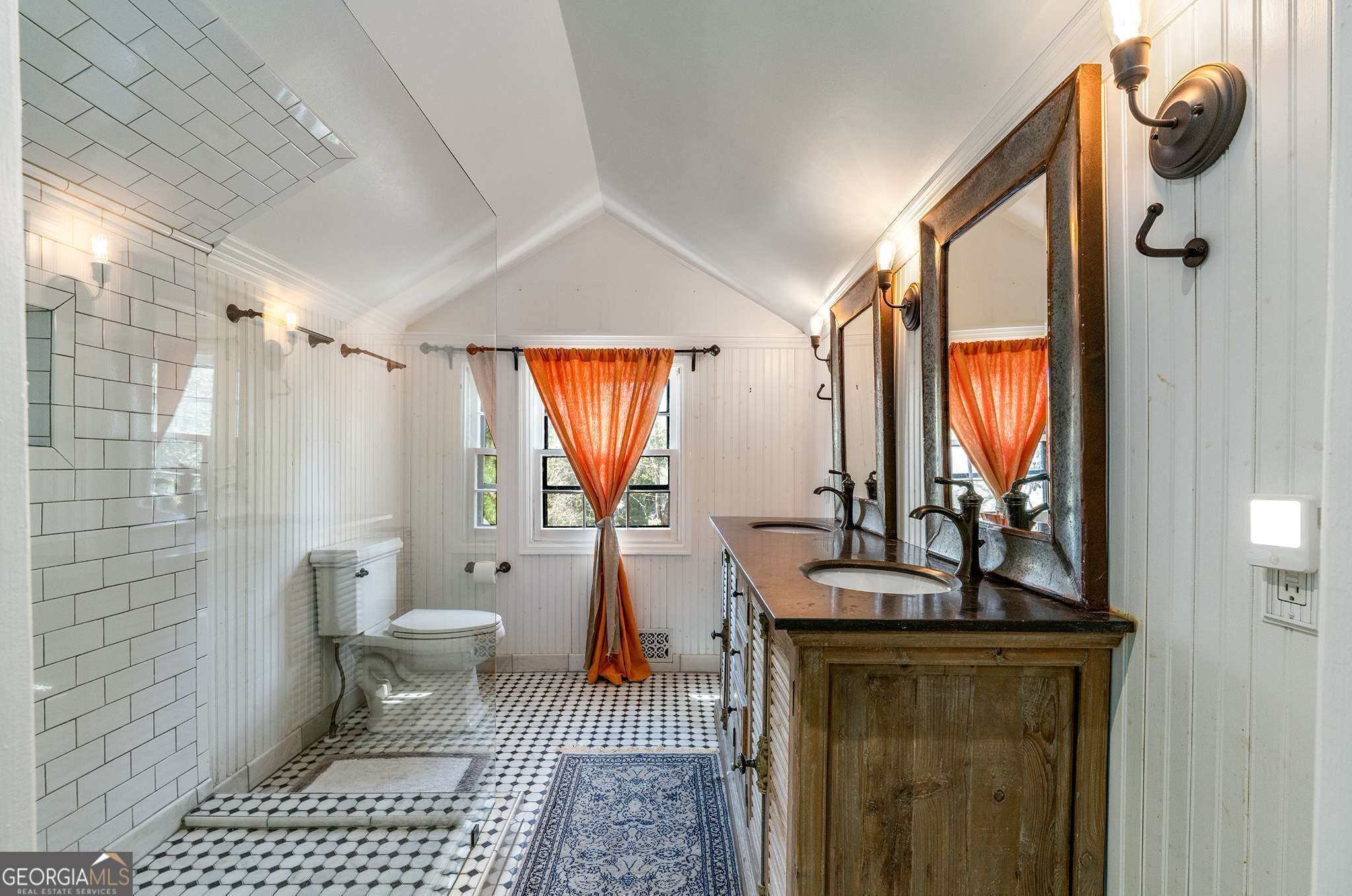 1620 N Pelham Road NE