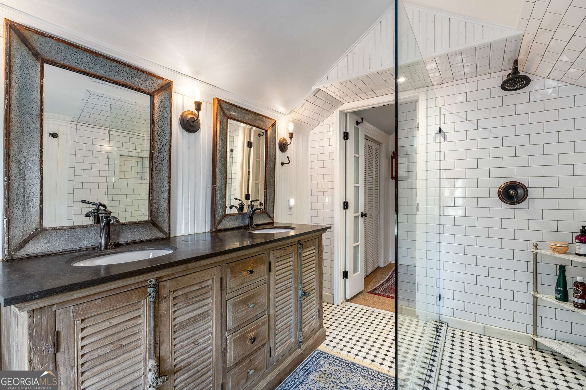 1620 N Pelham Road NE