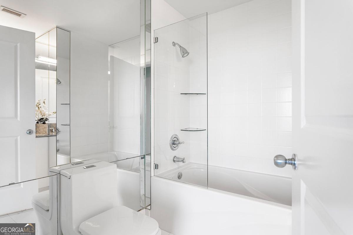 3338 Peachtree Road NE # 3102
