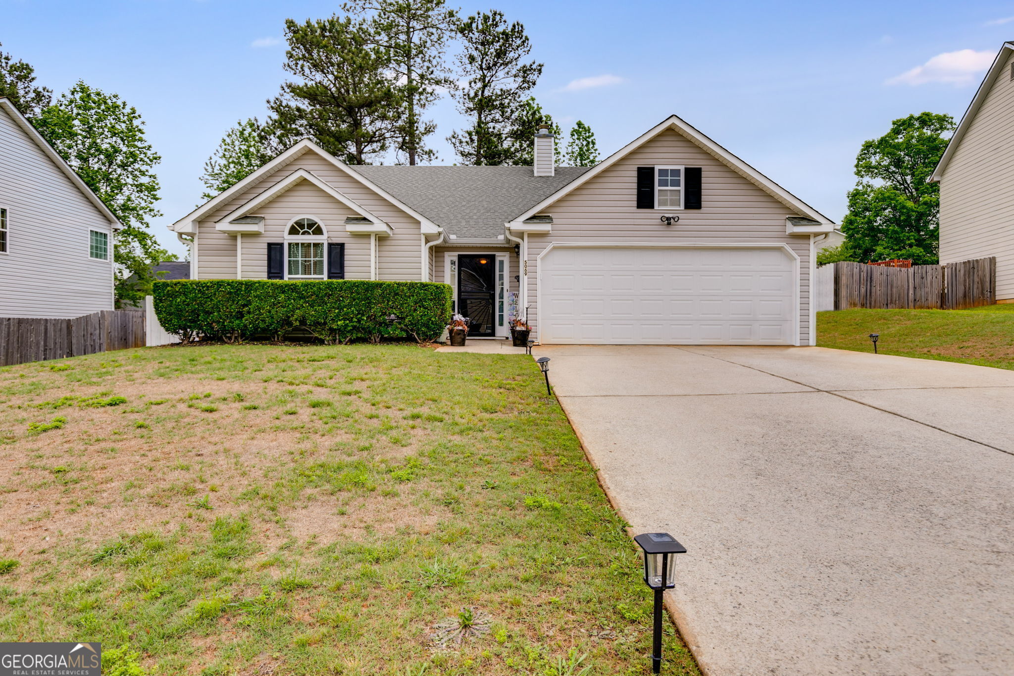 5069 Luxford Drive