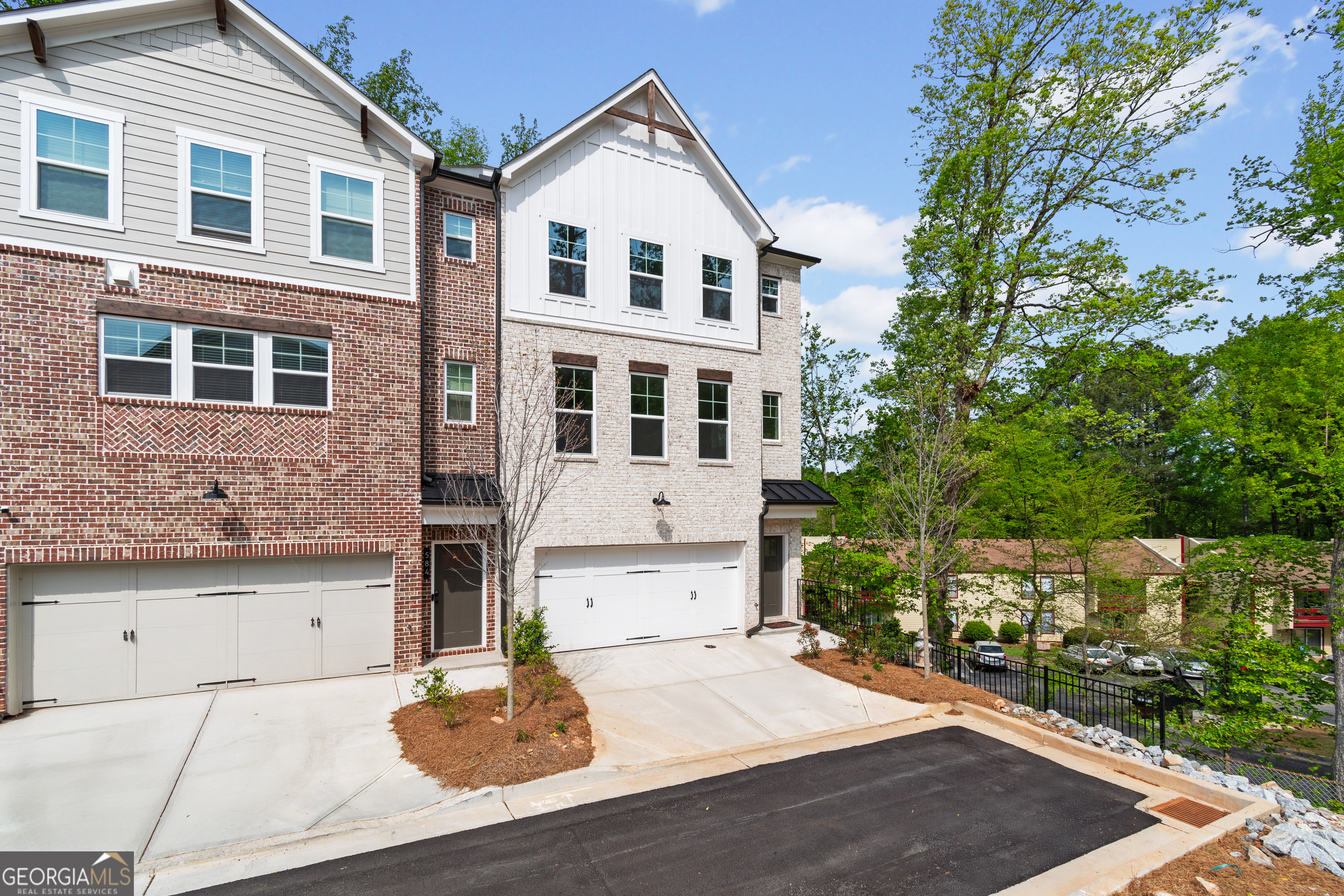 586 Avondale Park Circle # 51