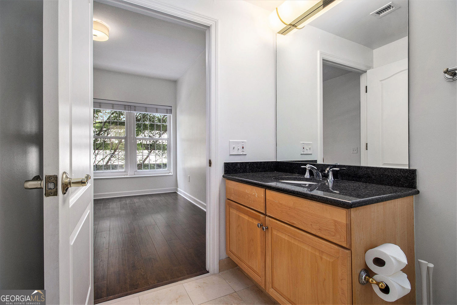 195 14th Street NE # 303