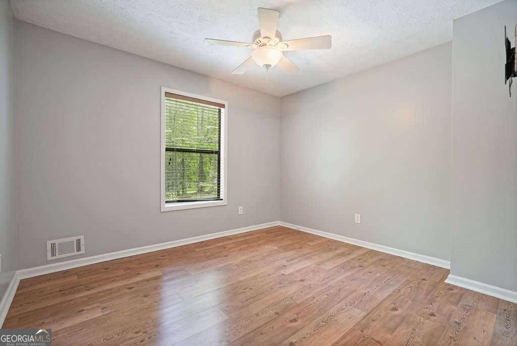 7025 Stone Wood Drive NW