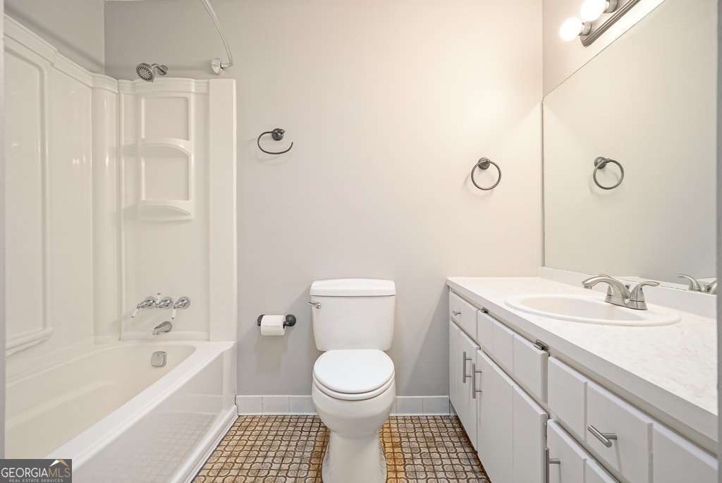 7025 Stone Wood Drive NW