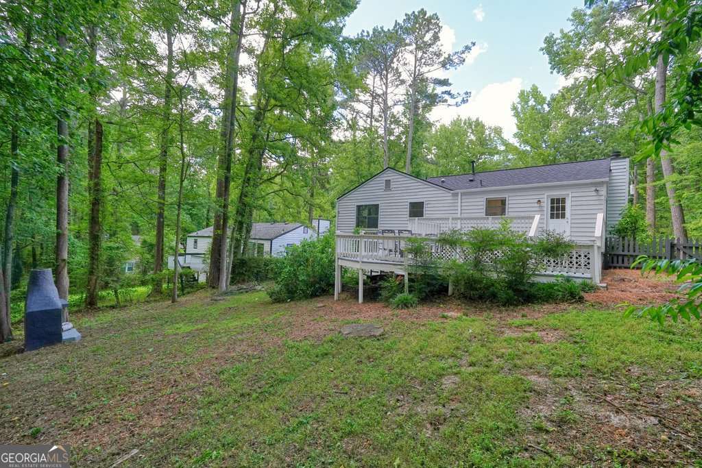 7025 Stone Wood Drive NW