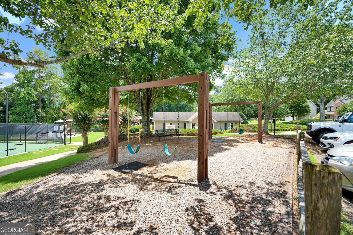 3366 English Oaks Drive NW