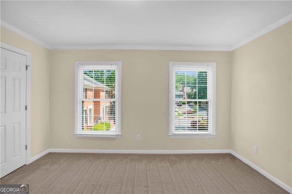 84 Mount Vernon Circle