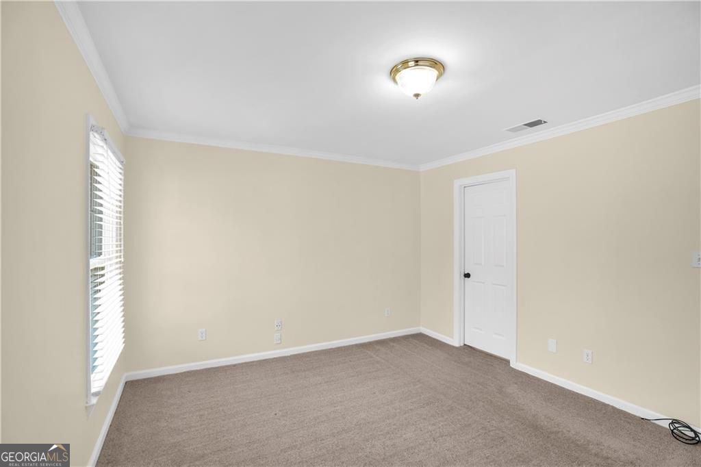 84 Mount Vernon Circle