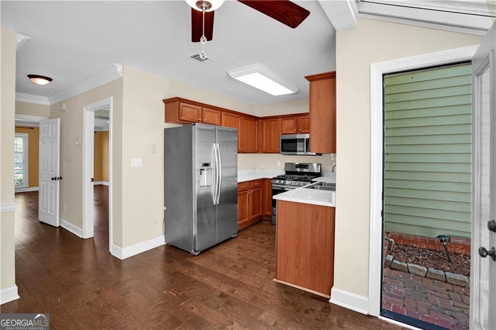 84 Mount Vernon Circle