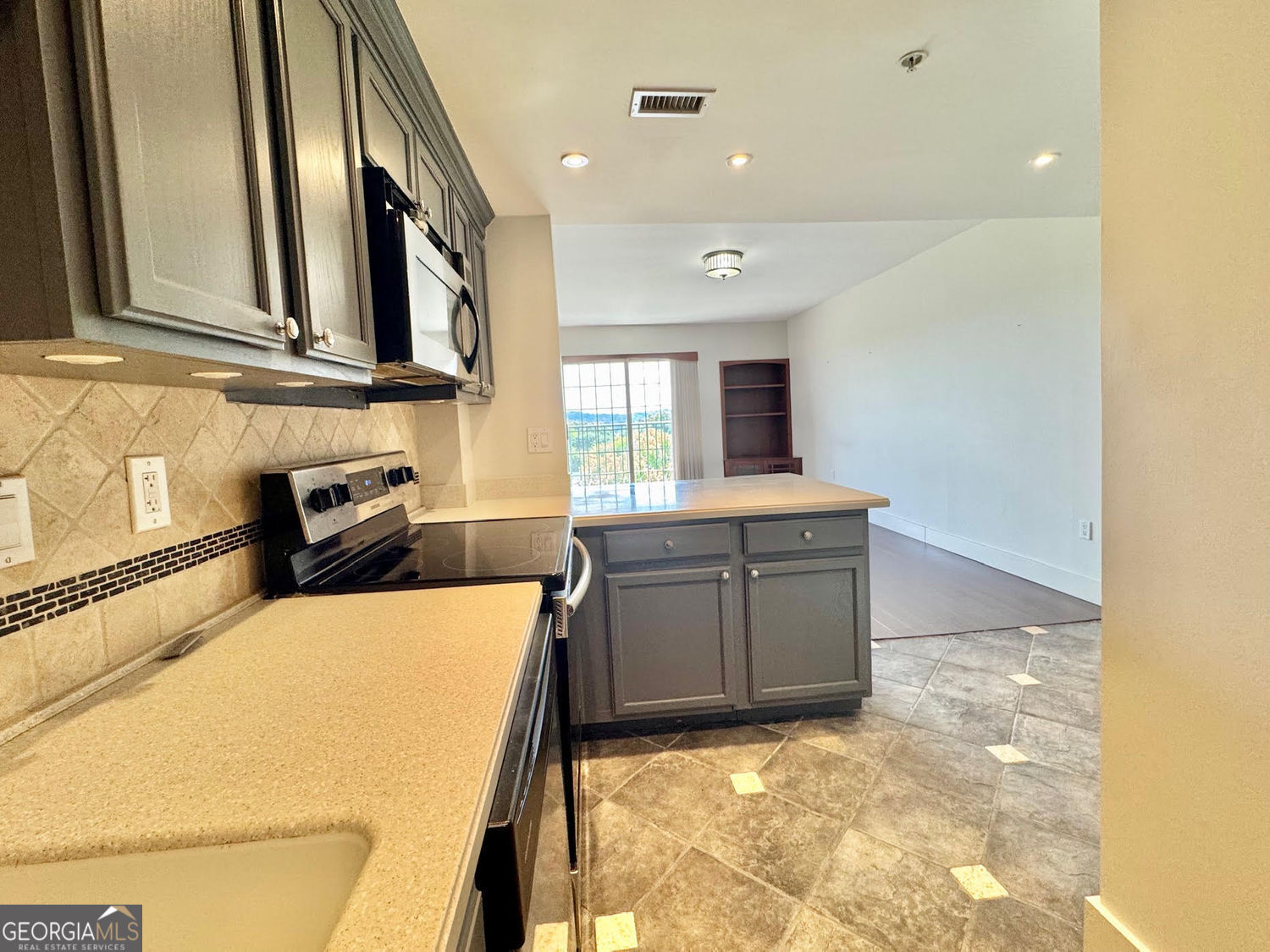 199 14th Street Street NE # 704