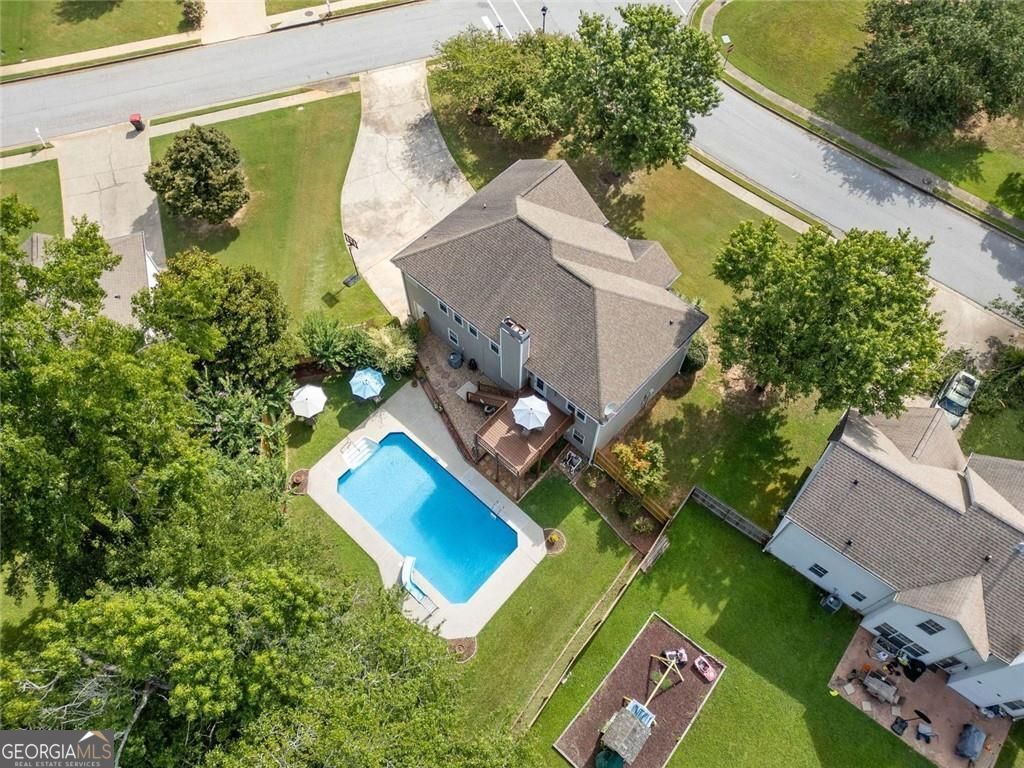 4124 High Country Drive