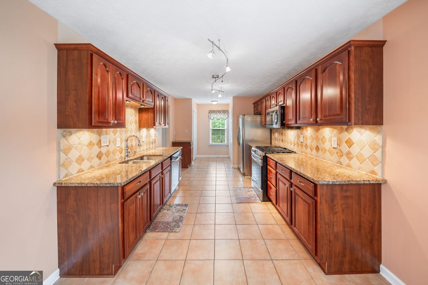 4124 High Country Drive