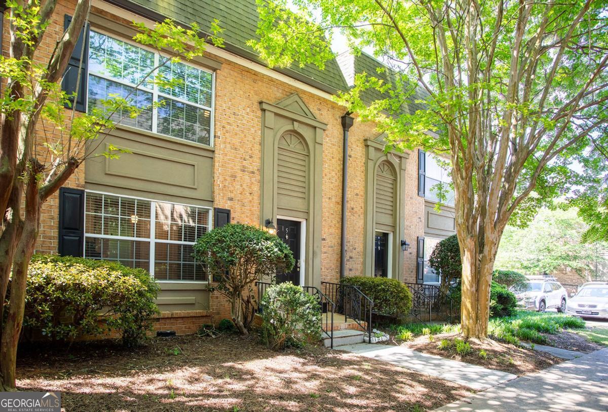 6980 Roswell Road # N5