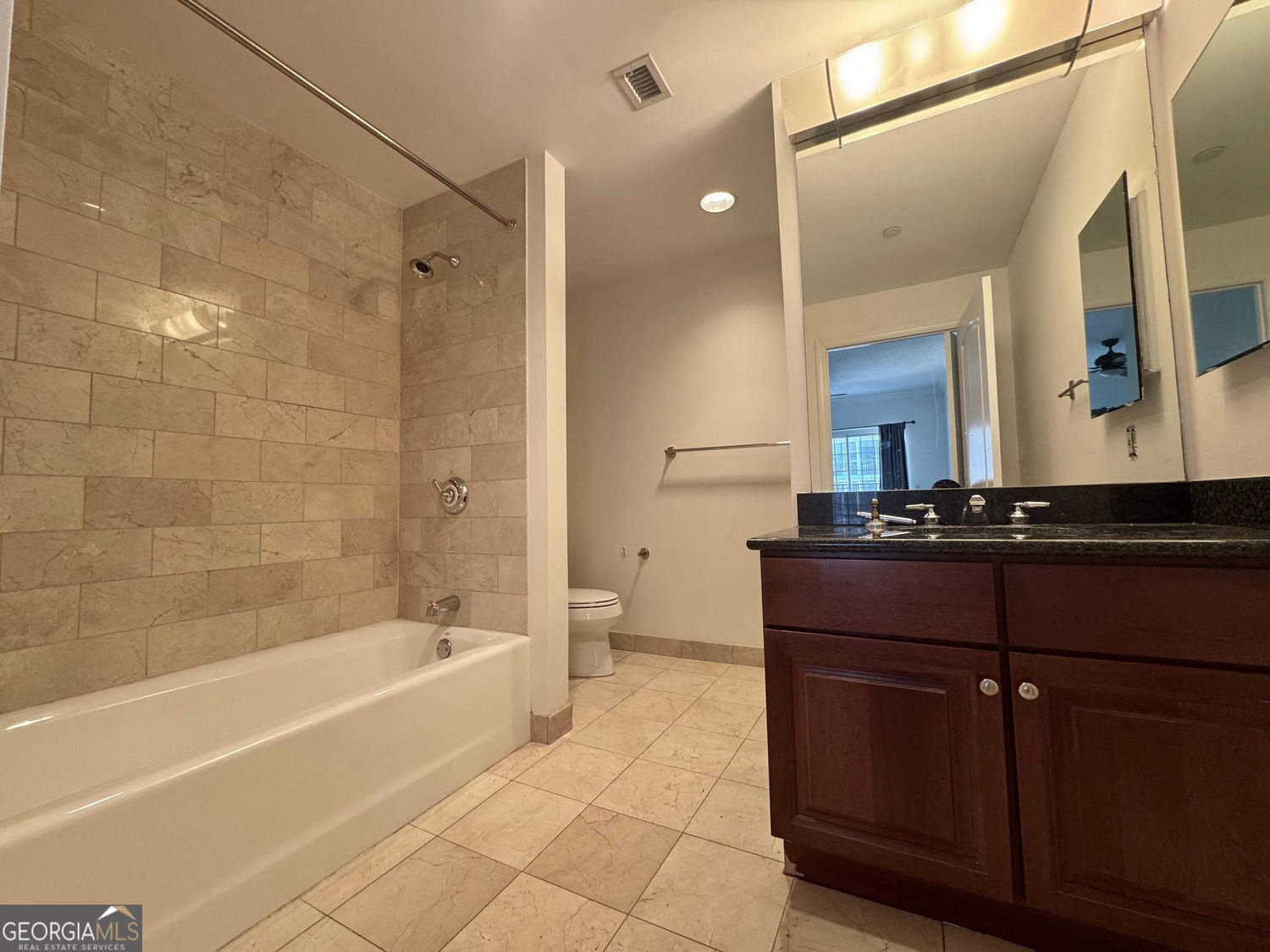 195 NE 14th Street # 1808