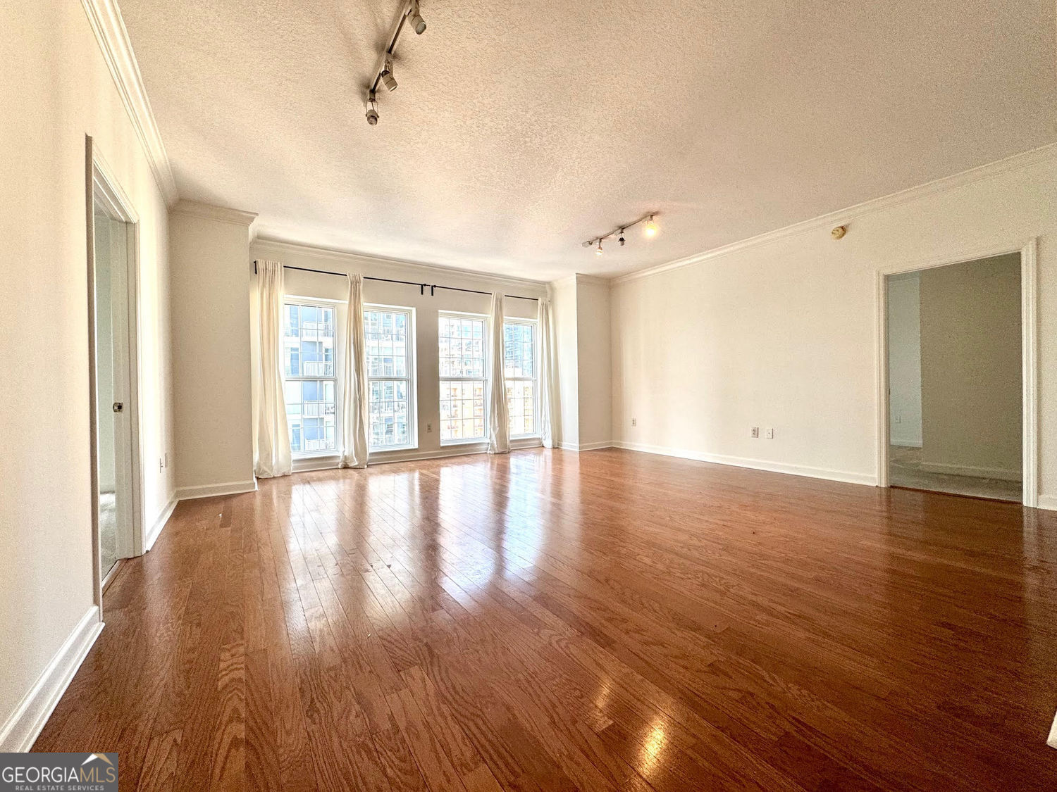 195 NE 14th Street # 1808