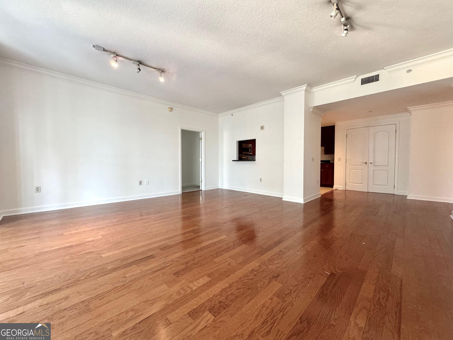 195 NE 14th Street # 1808