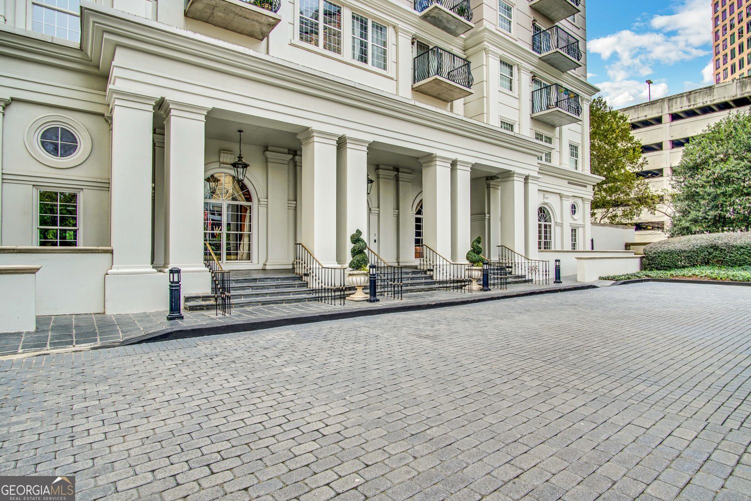 195 NE 14th Street # 1808