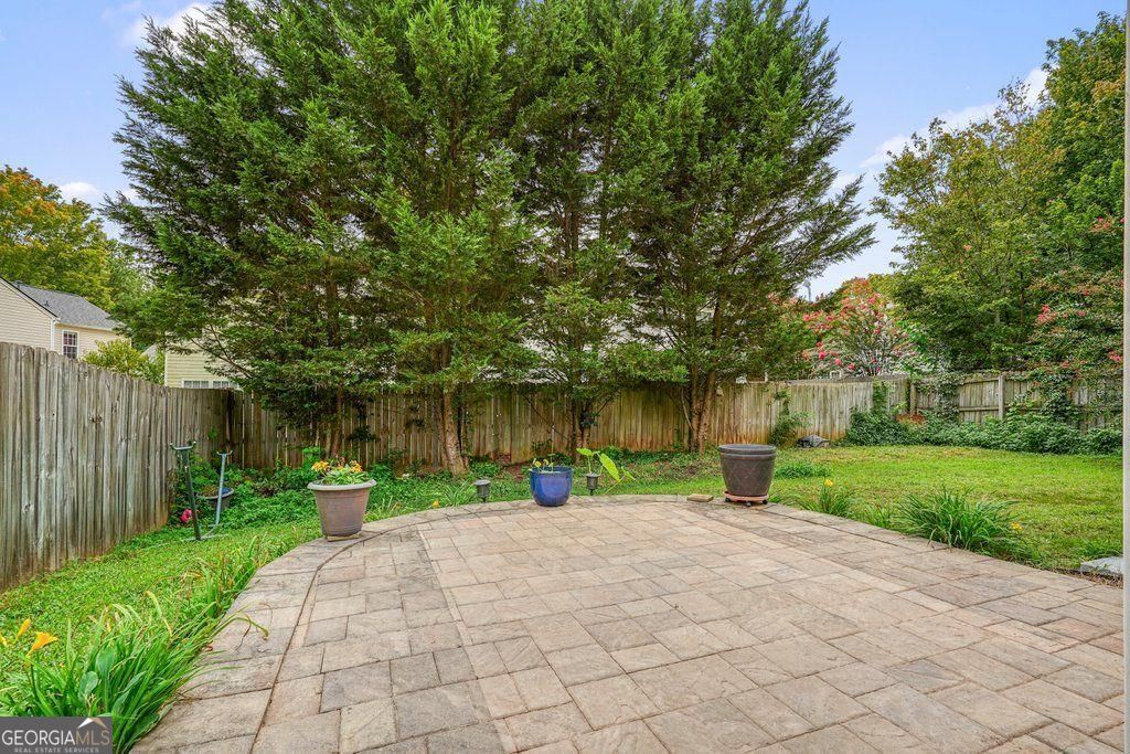 517 Oakleaf Court