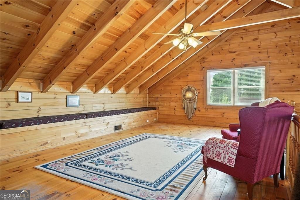 135 Holcomb SPUR NW