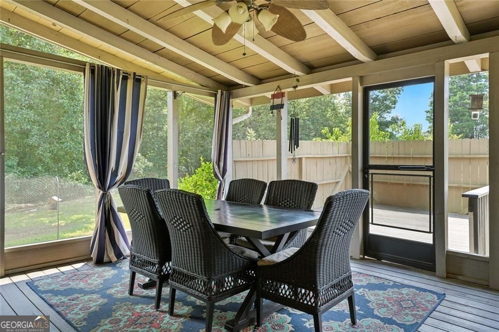 135 Holcomb SPUR NW