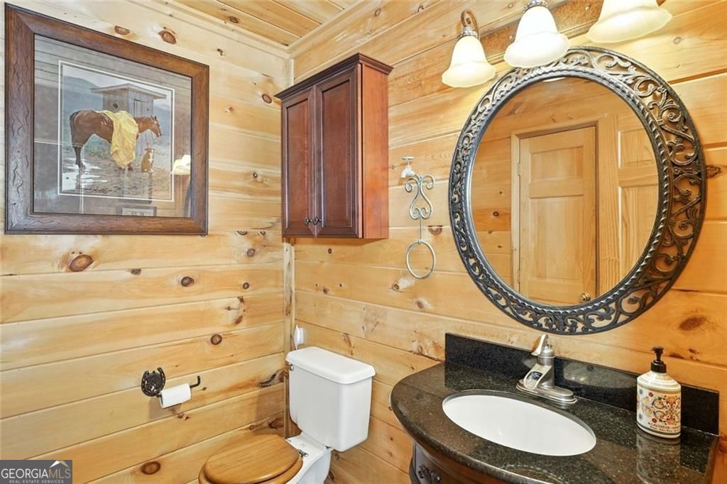 135 Holcomb SPUR NW