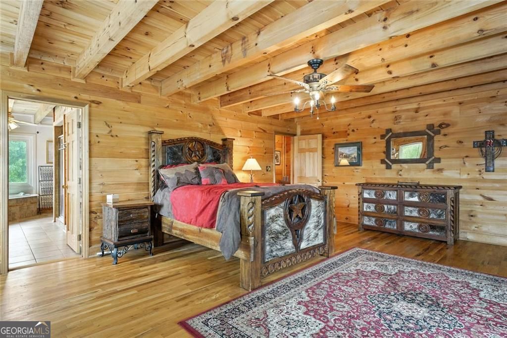 135 Holcomb SPUR NW