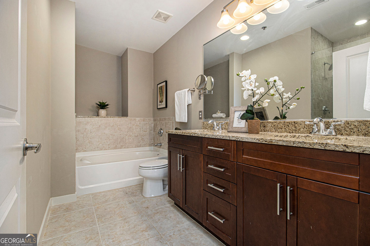 855 Peachtree Street NE # 2002