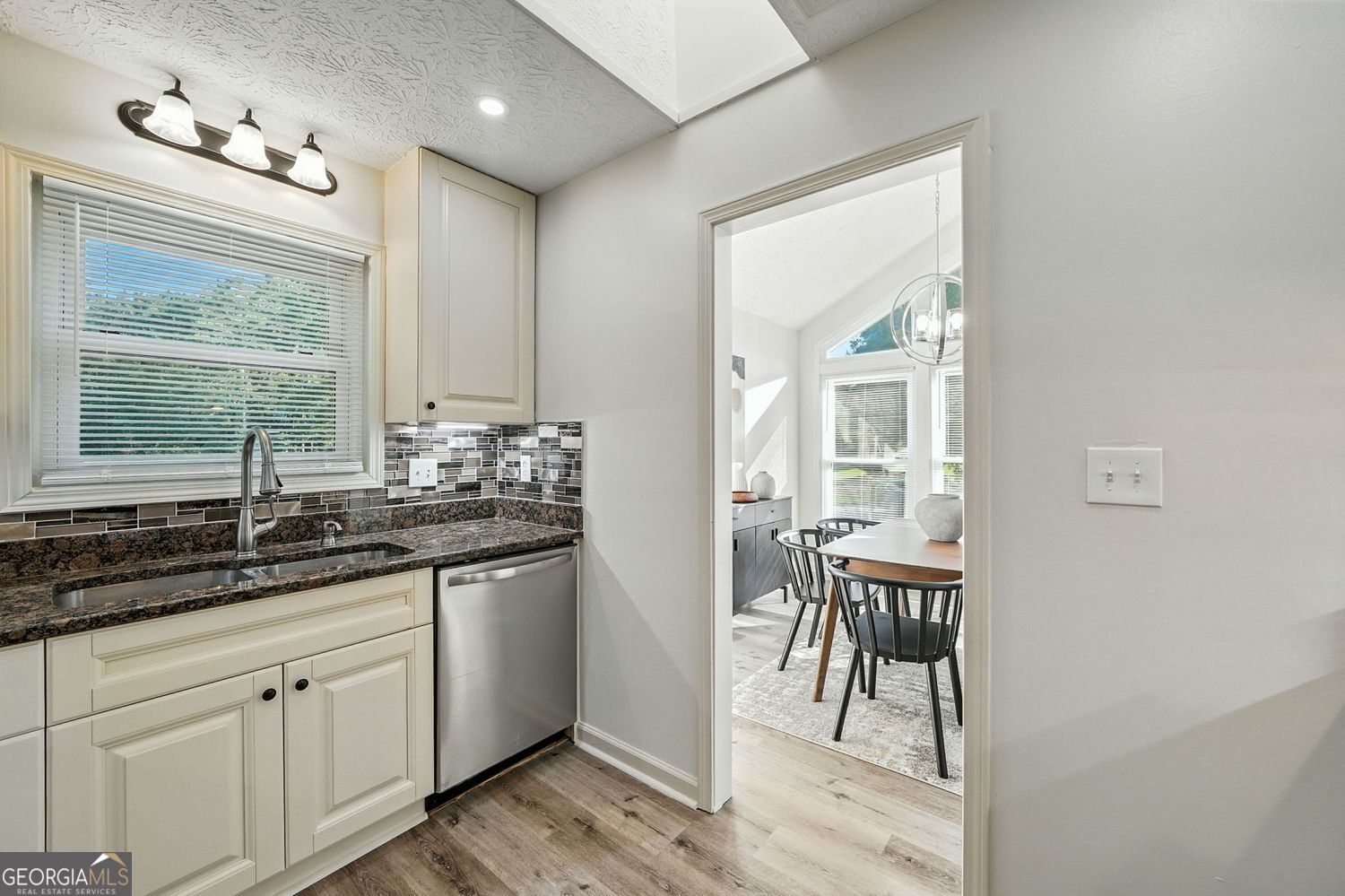 3559 Sawmill Terrace