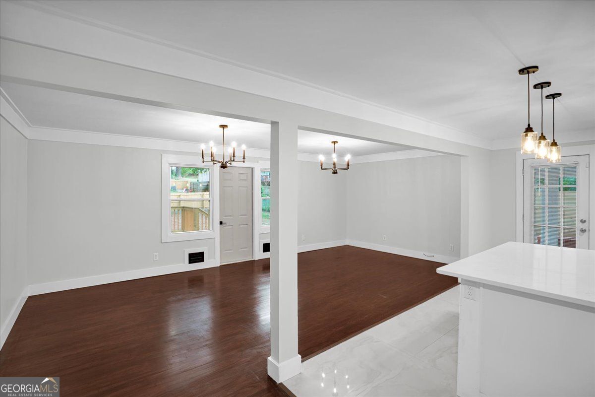 2271 Cresta Drive, Decatur