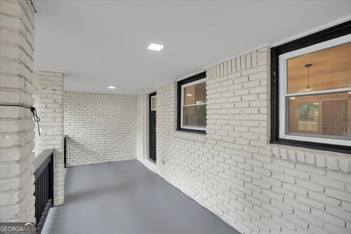 2271 Cresta Drive, Decatur