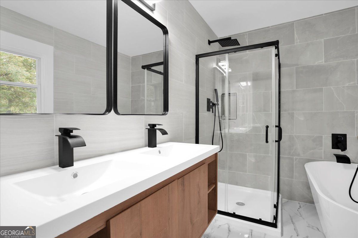 2271 Cresta Drive, Decatur