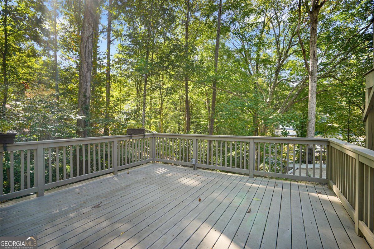 3778 Rivaridge Drive, Marietta
