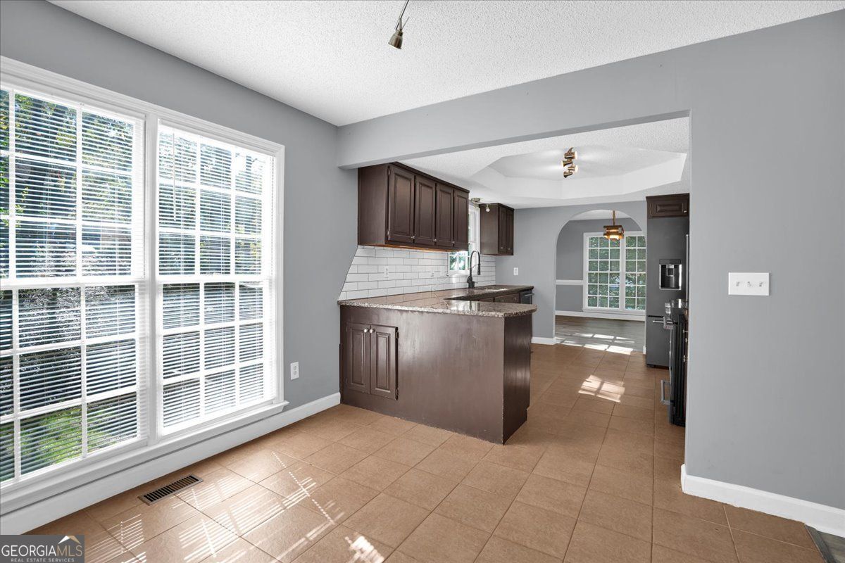 3778 Rivaridge Drive, Marietta