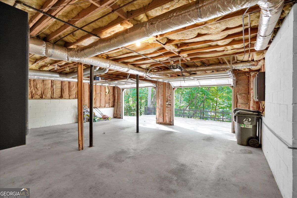 3778 Rivaridge Drive, Marietta