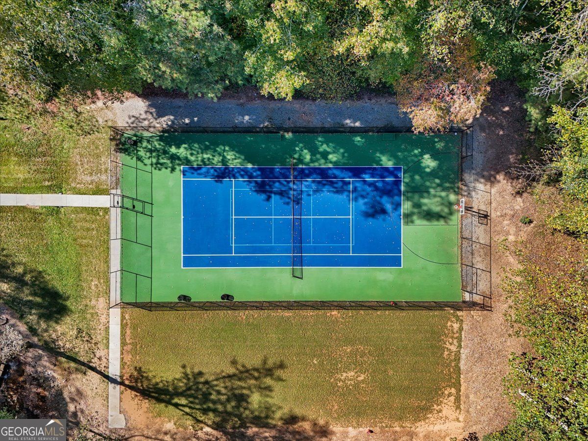 3778 Rivaridge Drive, Marietta