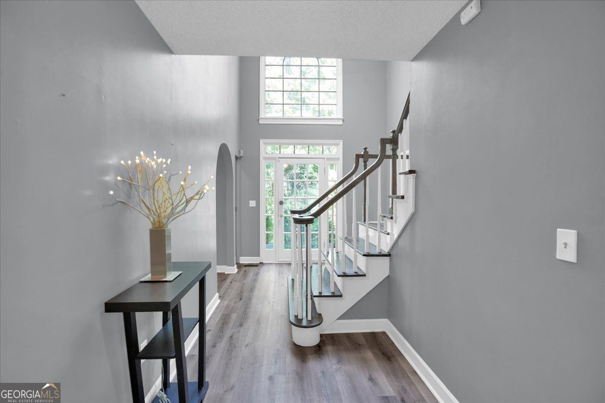 3778 Rivaridge Drive, Marietta